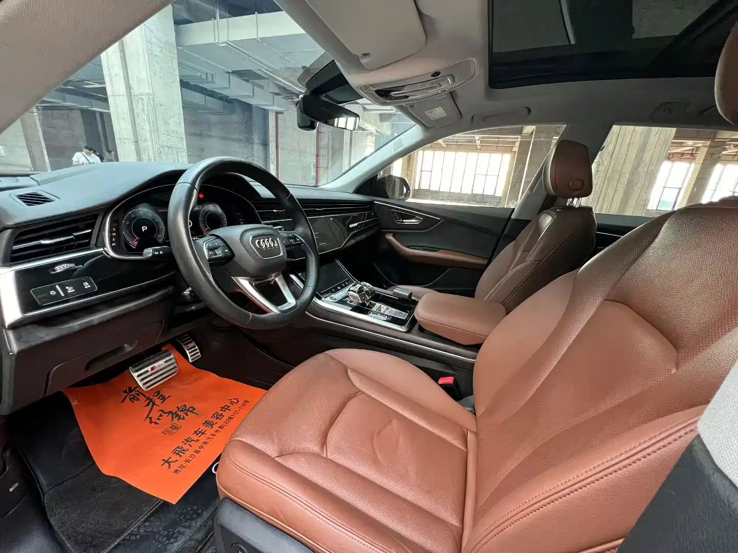Audi Q8 2022 55 TFSI Luxury Dynamic — фото 4