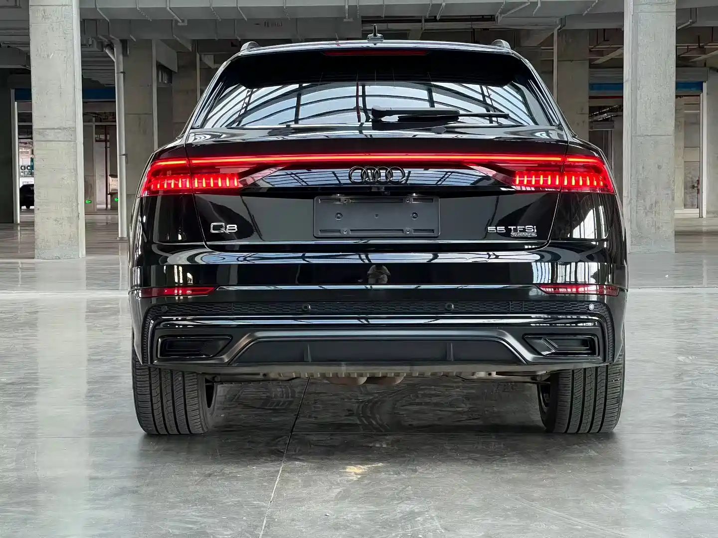 Audi Q8 2022 55 TFSI Luxury Dynamic — фото 8