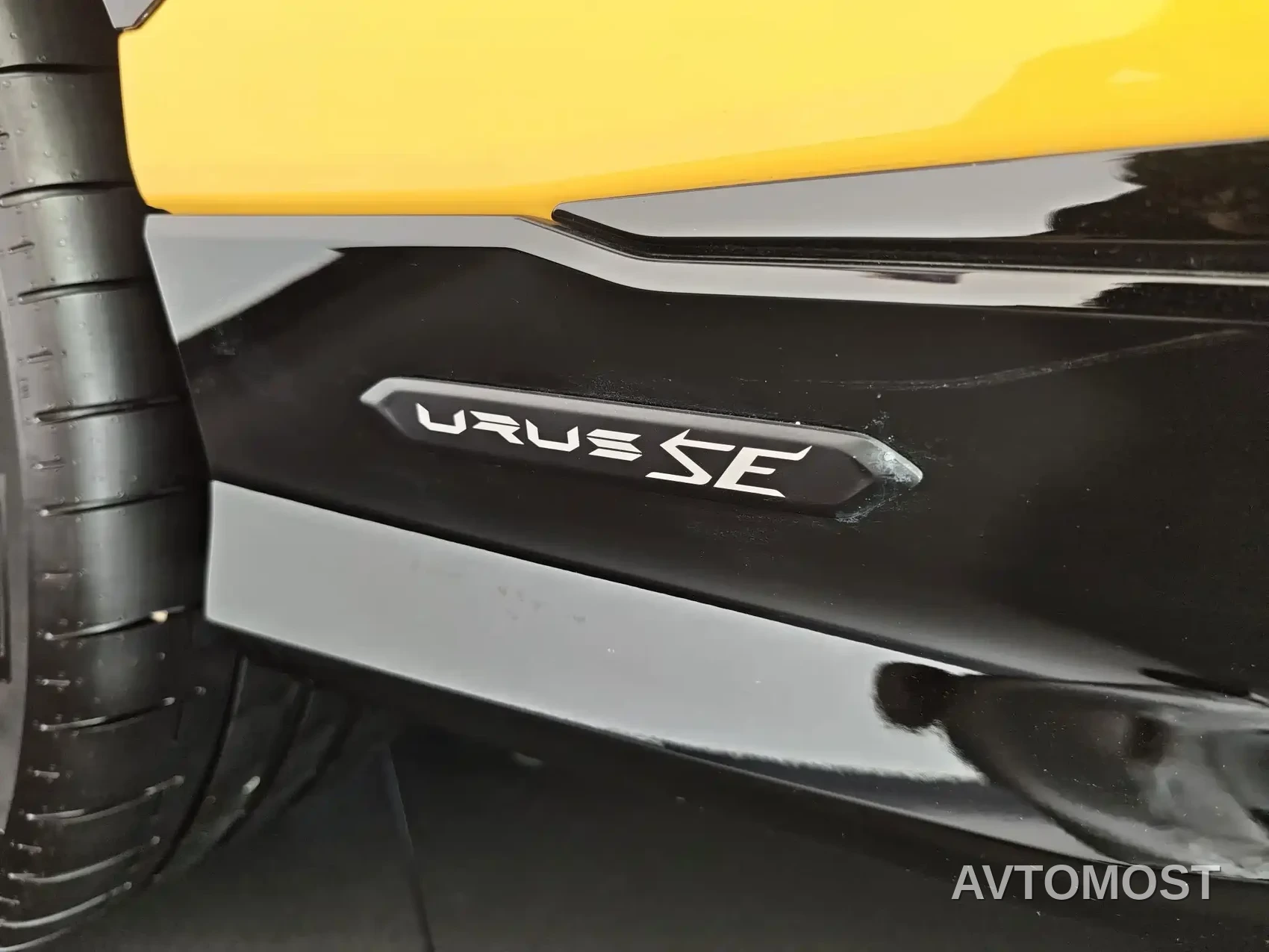 Lamborghini Urus SE 2025 4.0T Standard Edition — фото 13