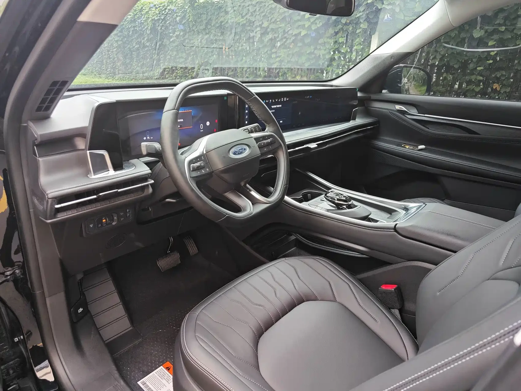 Ford Edge 2025 Edge L 2.0T EcoBoost E Hybrid FWD 7-seater Luxury — фото 13