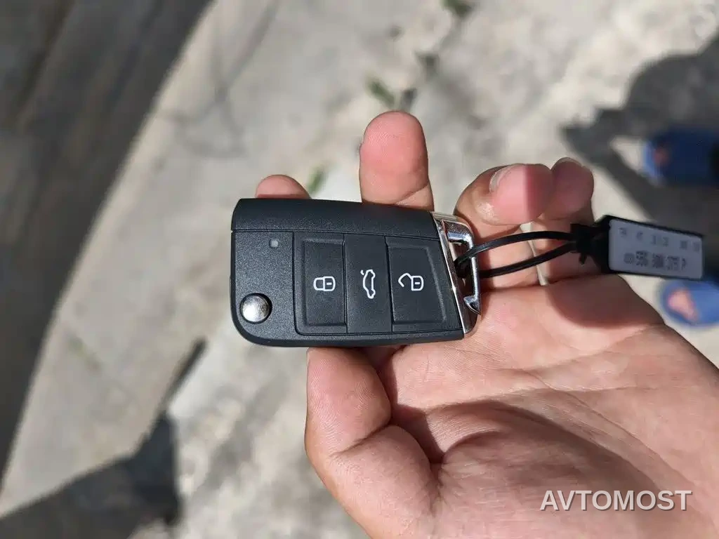 Volkswagen Tayron 2024 330TSI 2WD Luxury Plus Advanced — фото 12