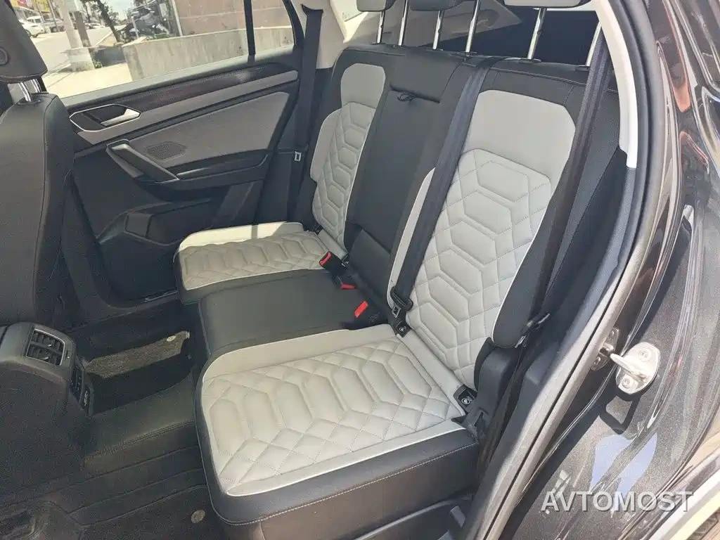 Volkswagen Tayron 2024 330TSI 2WD Luxury Plus Advanced — фото 15