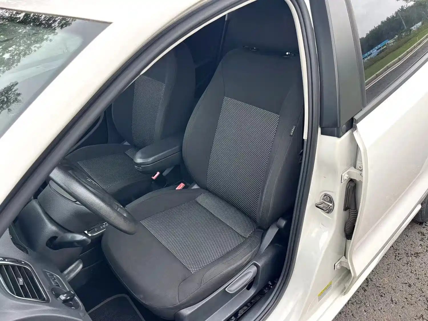 Dongfeng Zhengzhou Nissan Z9 GE PHEV 2025 135KM 4WD Explorer Edition — фото 2
