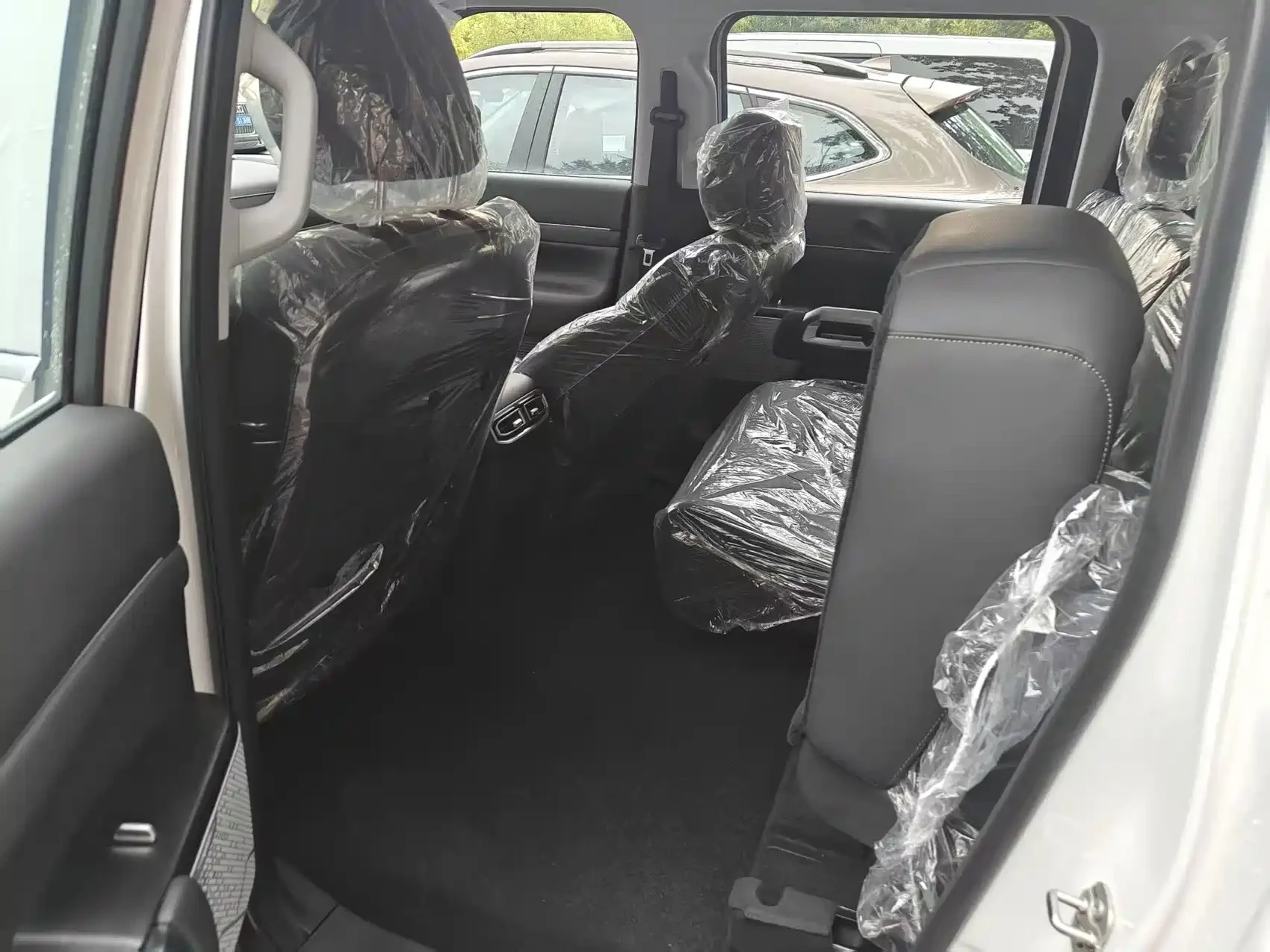 Dongfeng Zhengzhou Nissan Z9 GE PHEV 2025 135KM 4WD Explorer Edition — фото 4