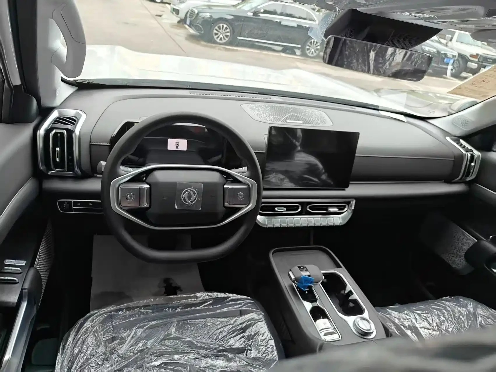 Dongfeng Zhengzhou Nissan Z9 GE PHEV 2025 135KM 4WD Explorer Edition — фото 9