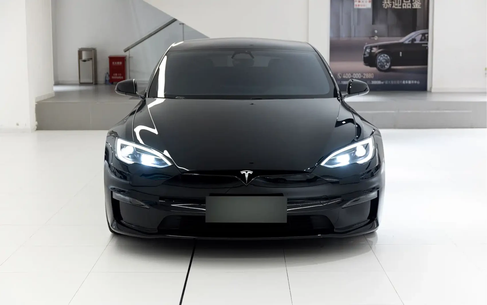 Tesla Model S 2023 Tri-motor AWD Plaid — фото 2