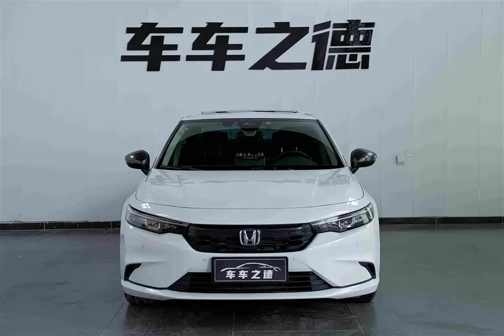 Honda Integra 2023 2.0L e:HEV Sharp Tech Edition — фото 3