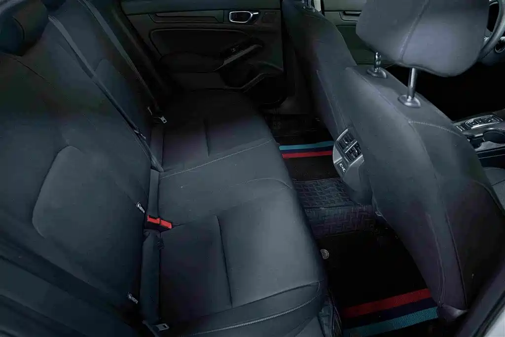 Honda Integra 2023 2.0L e:HEV Sharp Tech Edition — фото 15