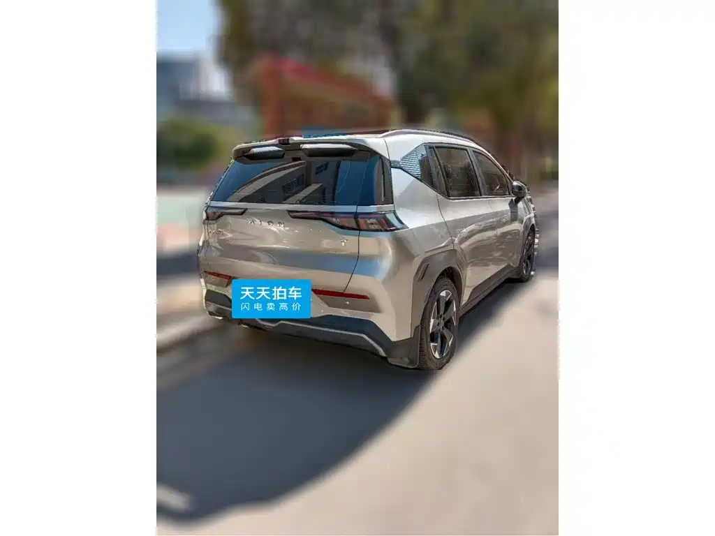 AION Y 2022 70 Smart Leader Edition LFP — фото 2