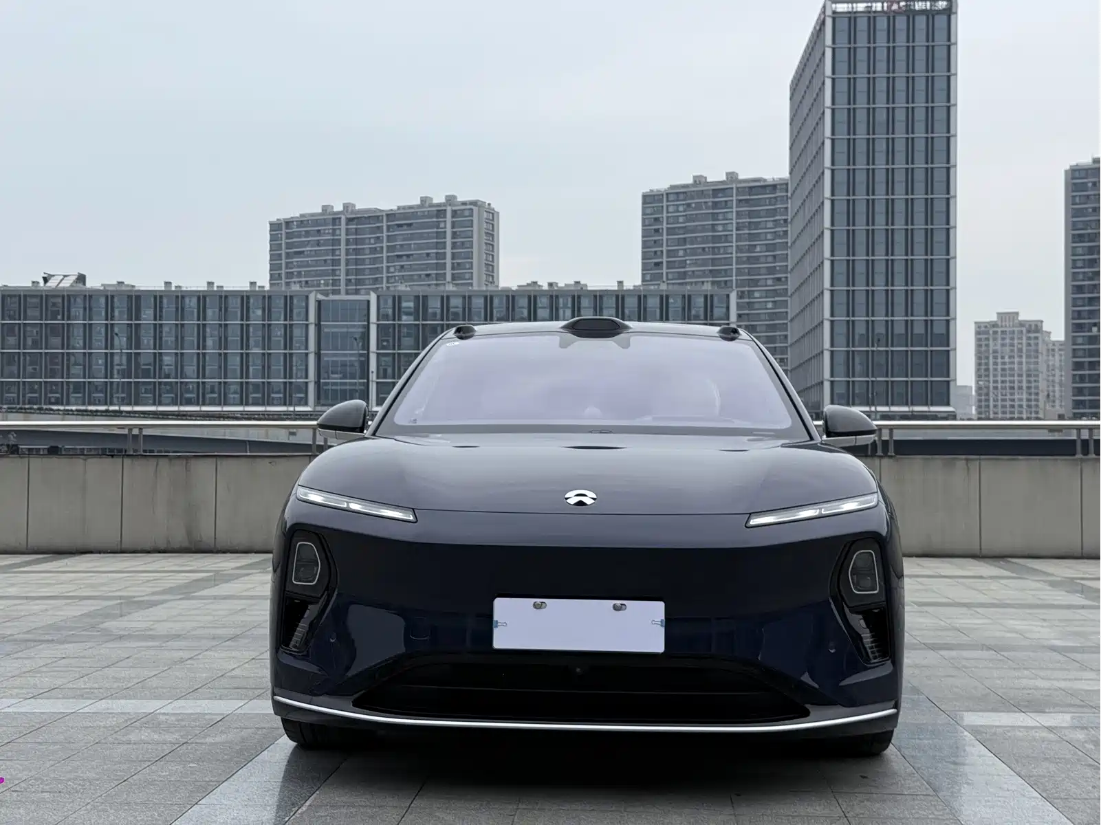 NIO ET9 2025 100kWh Launch Limited Edition — фото 2