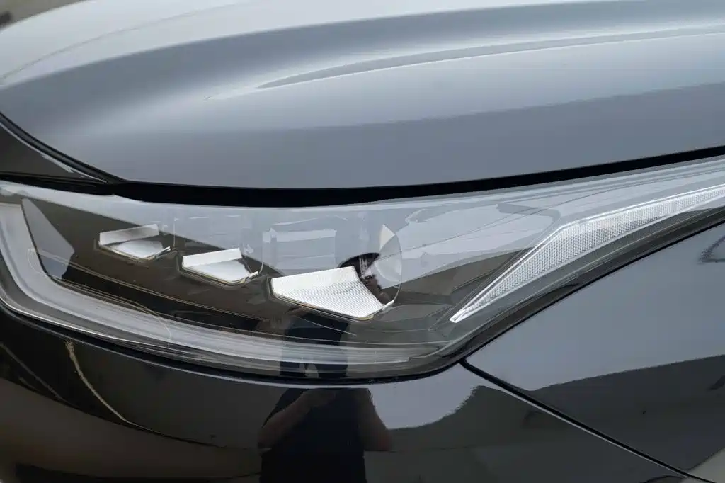 Toyota Highlander 2023 2.5L Smart Hybrid Dual Engine FWD Elite 5-Seater — фото 14