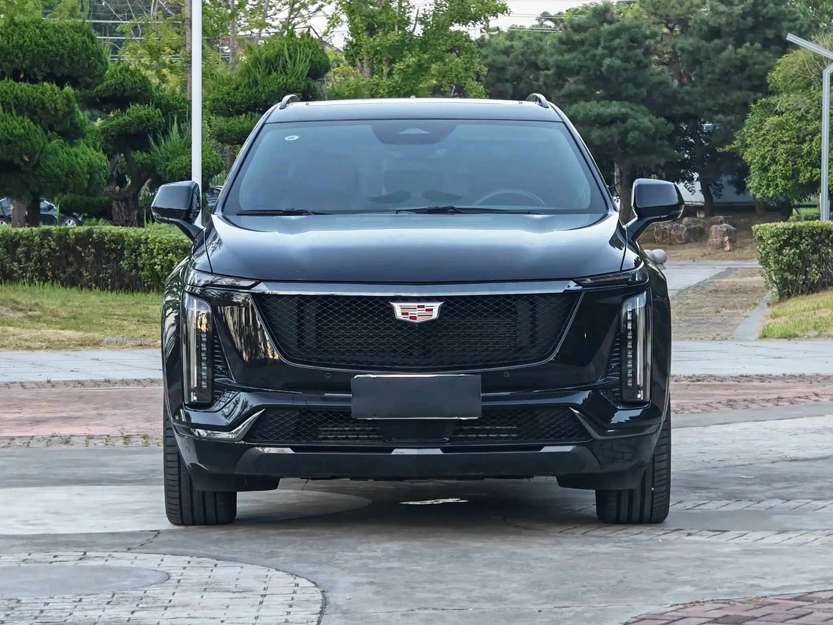 Cadillac XT5 2025 Model 2.0T Platinum — фото 2