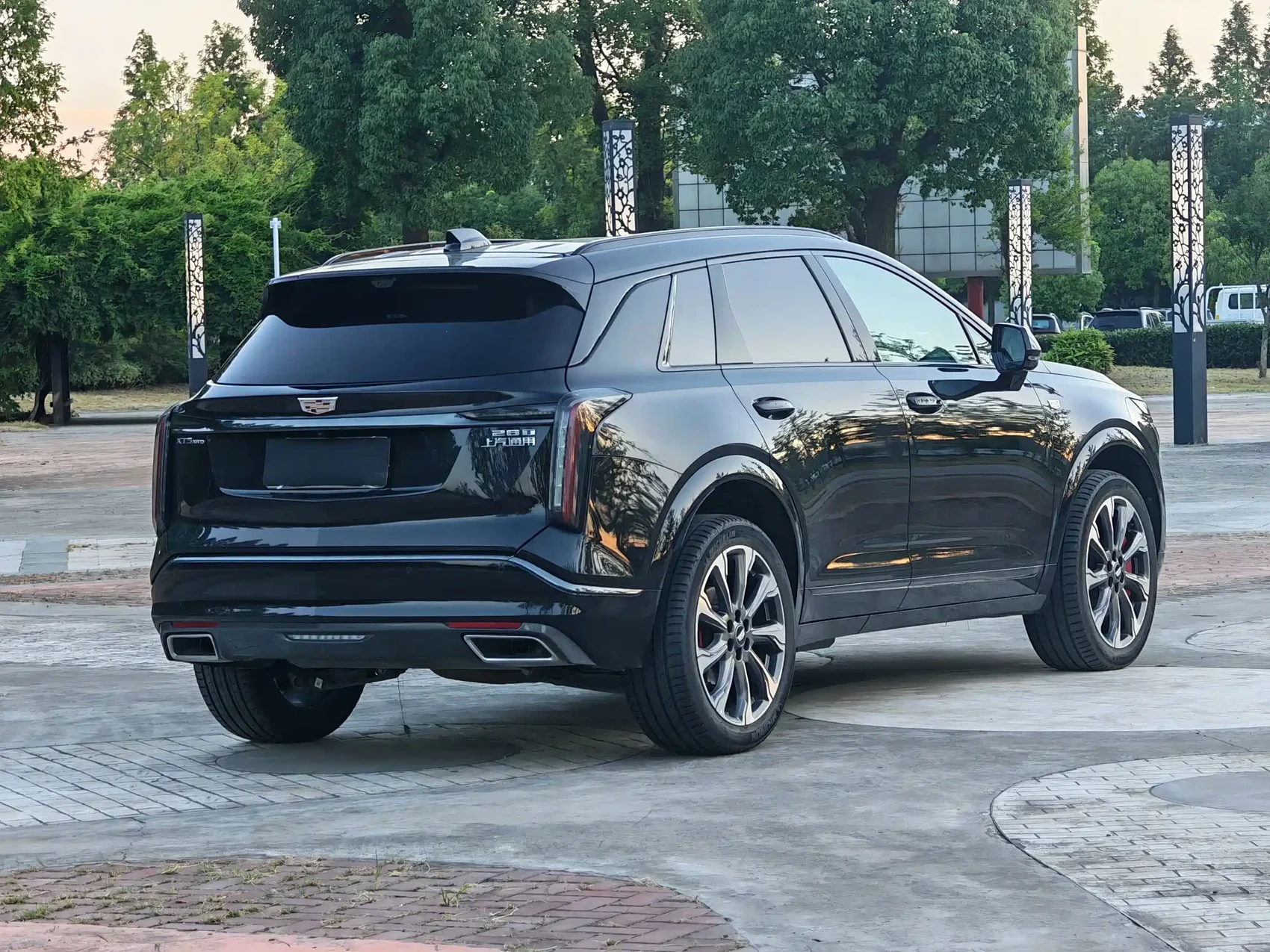 Cadillac XT5 2025 Model 2.0T Platinum — фото 5