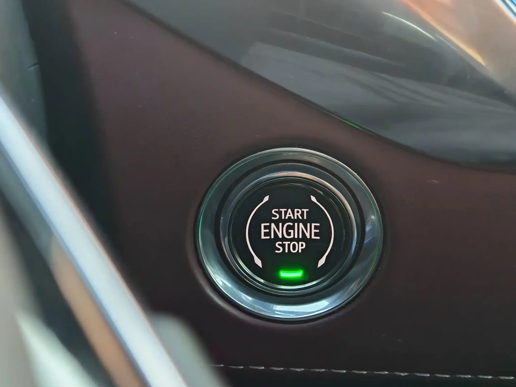 Cadillac XT5 2025 Model 2.0T Platinum — фото 32