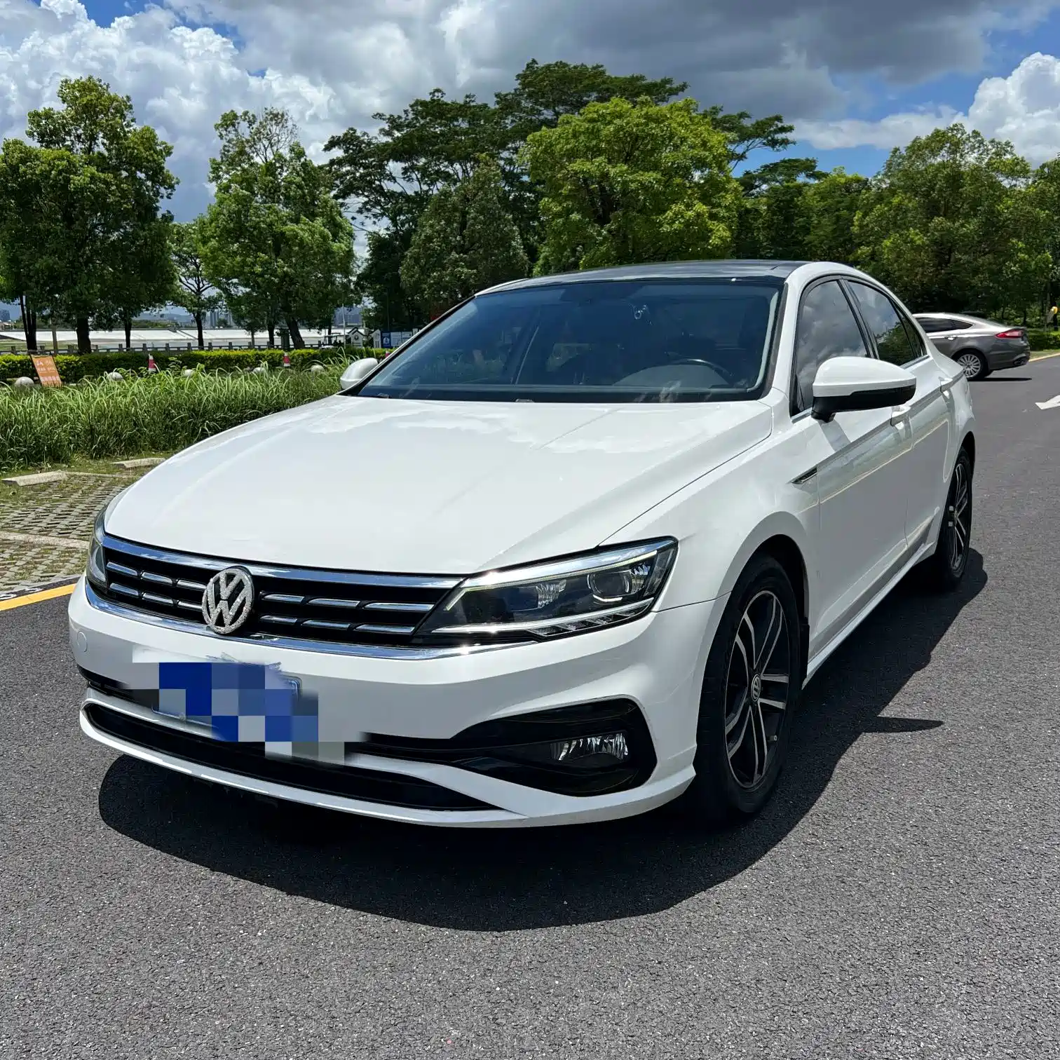 Volkswagen Lamando 2021 230TSI DSG Fashion Edition
