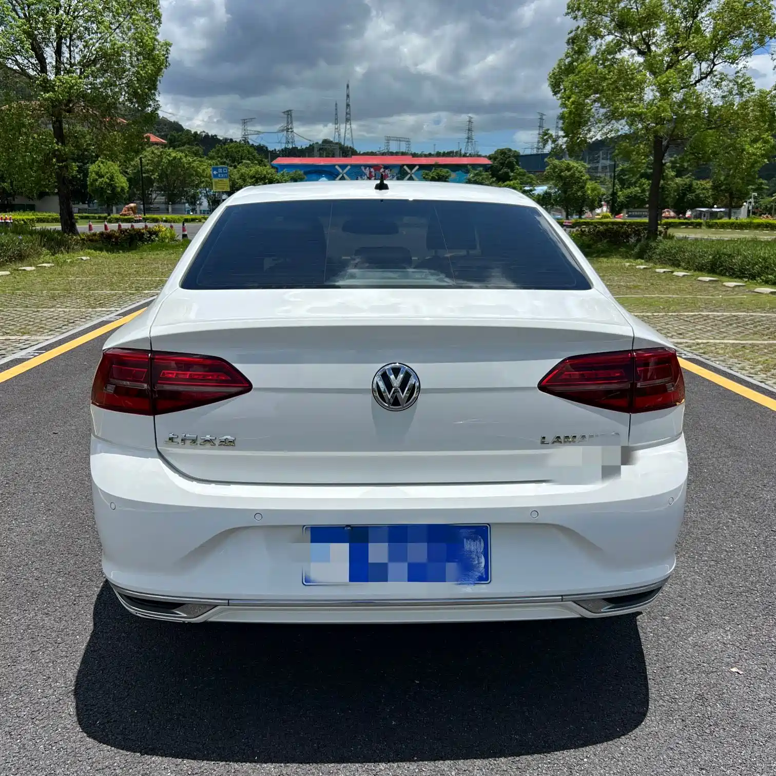 Volkswagen Lamando 2021 230TSI DSG Fashion Edition — фото 4