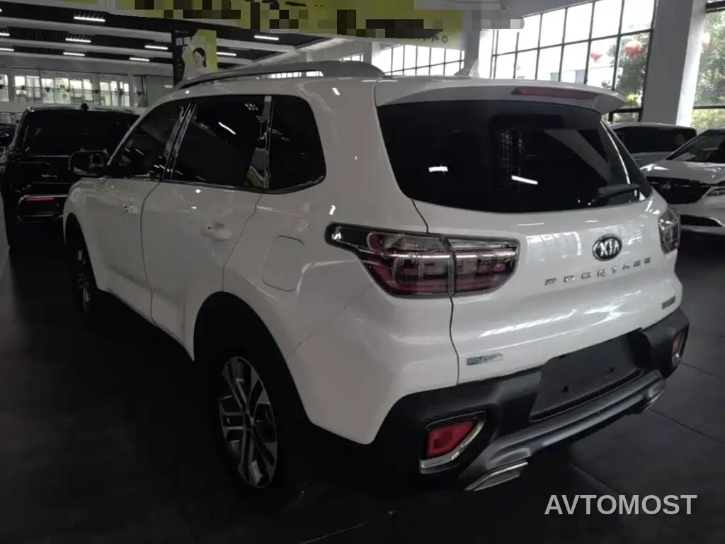 Kia Sportage 2019 2.0L Automatic Smart Luxury Edition — фото 5