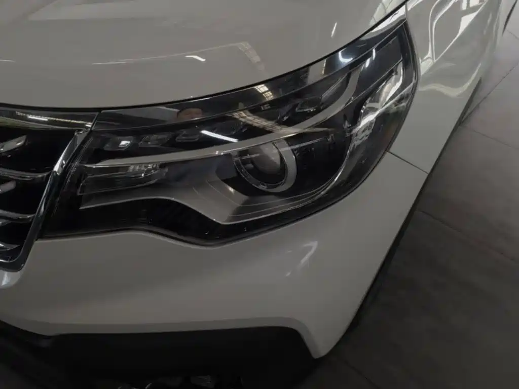 Kia Sportage 2019 2.0L Automatic Smart Luxury Edition — фото 24