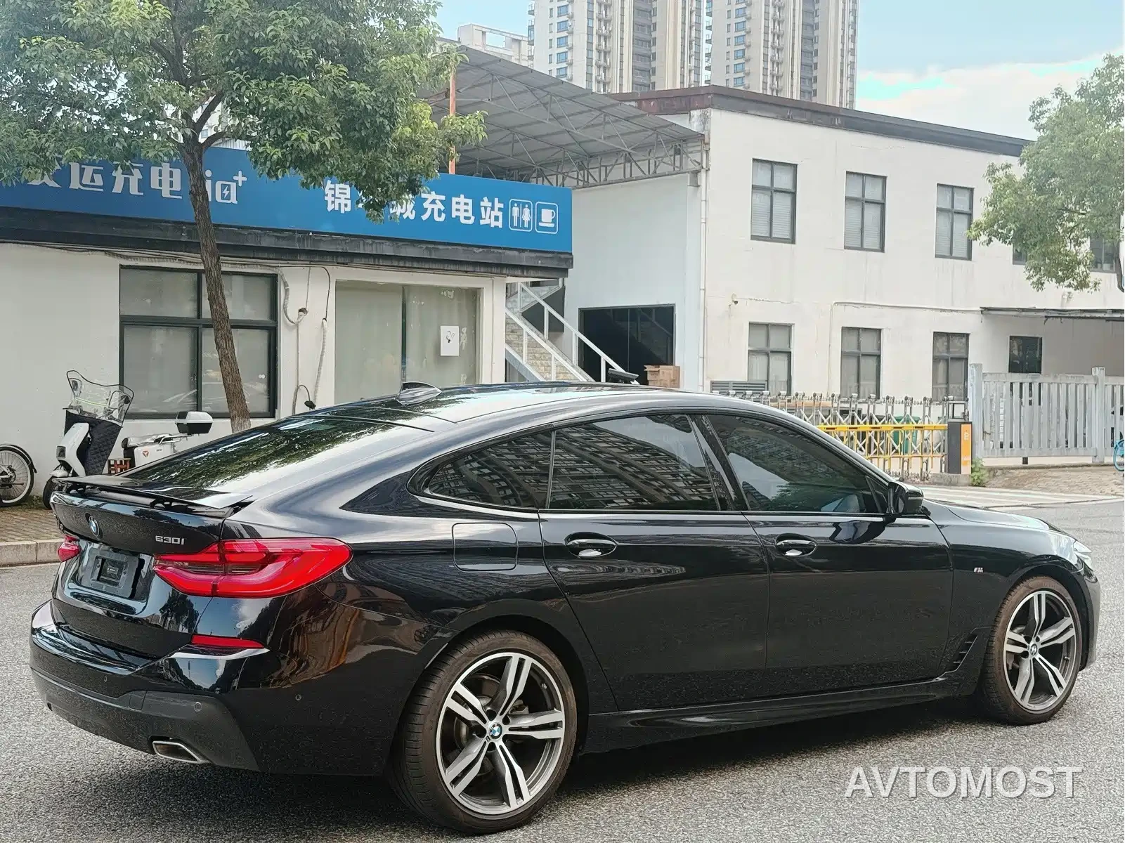 BMW 6 Series GT 2022 Model 630i M Sport Package — фото 7