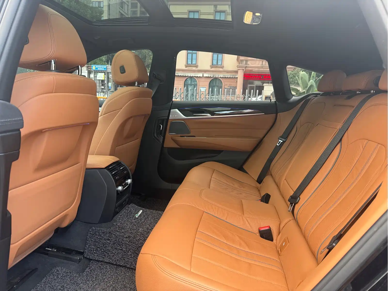 BMW 6 Series GT 2022 Model 630i M Sport Package — фото 16