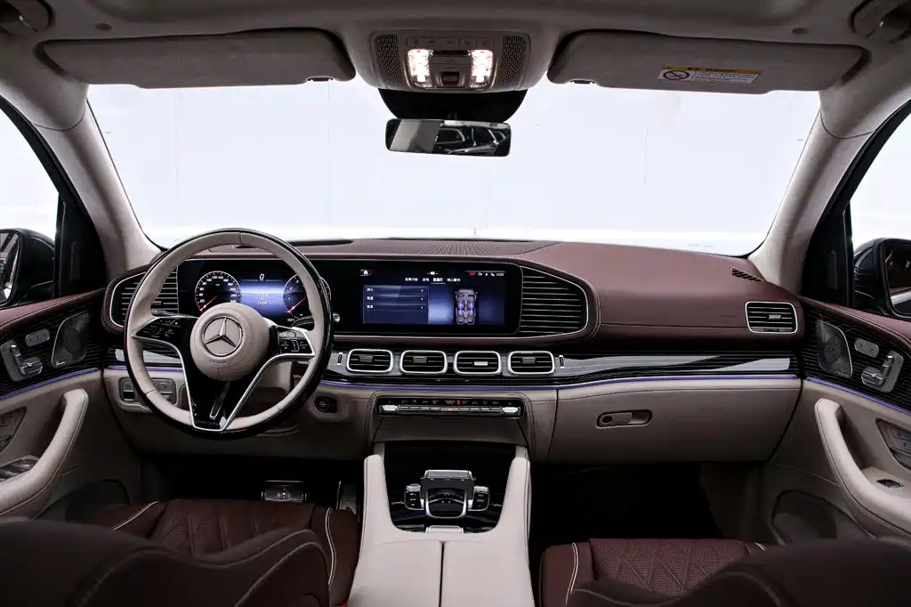 Mercedes-Benz Maybach GLS 2024 GLS 480 4MATIC — фото 5