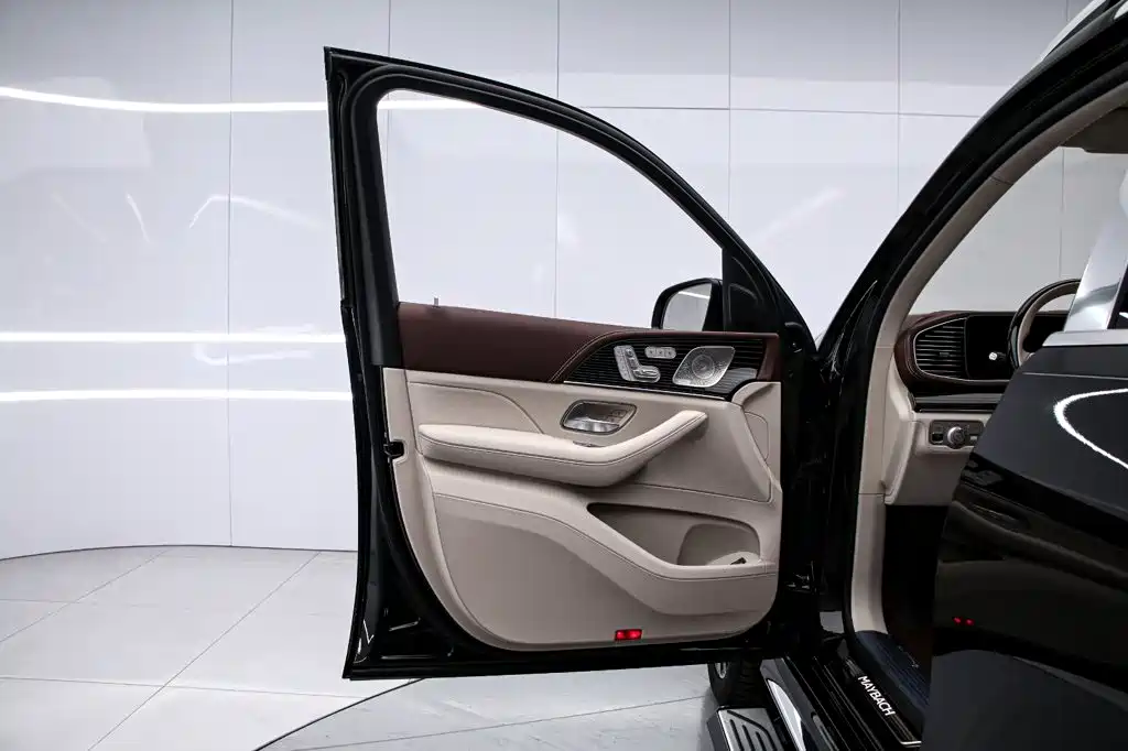 Mercedes-Benz Maybach GLS 2024 GLS 480 4MATIC — фото 11