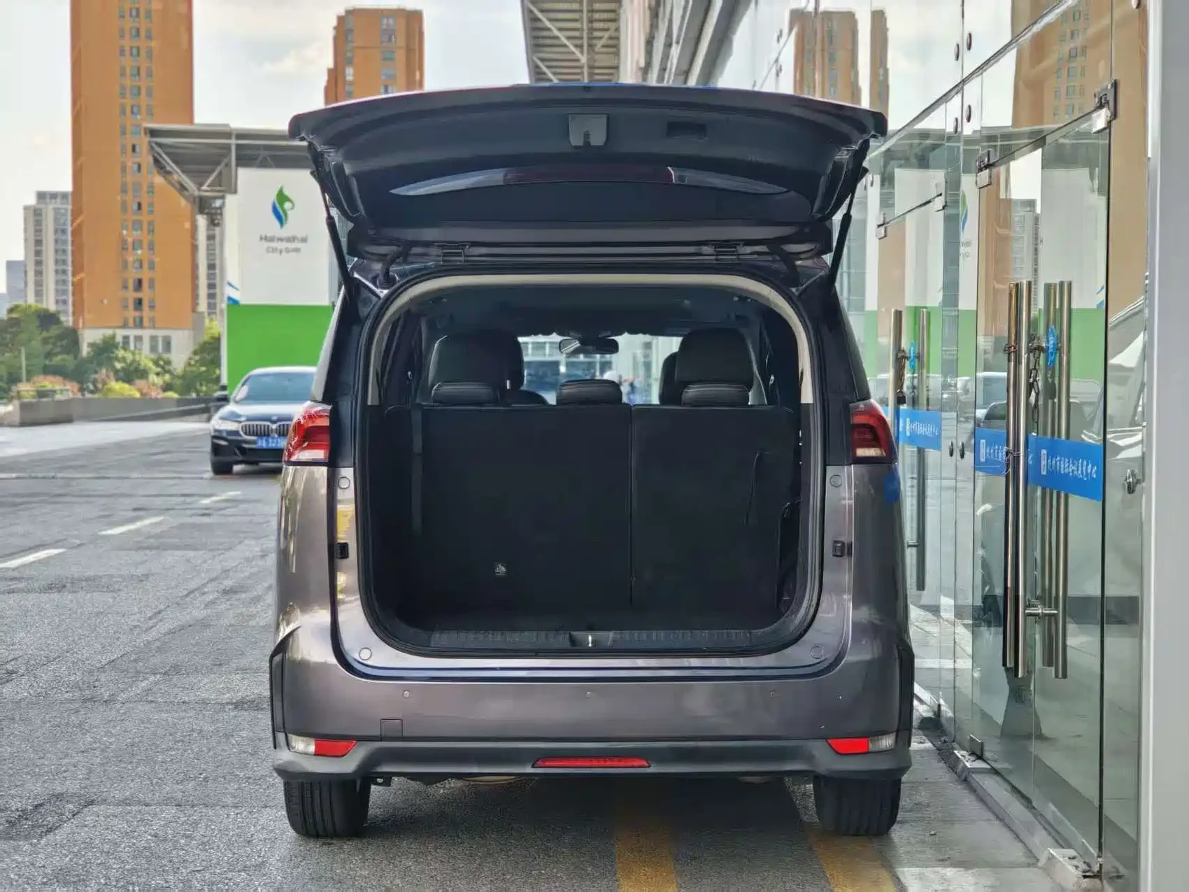 SAIC MAXUS EUNIQ 5 2020 1.3T PLUG IN Elite Edition — фото 10