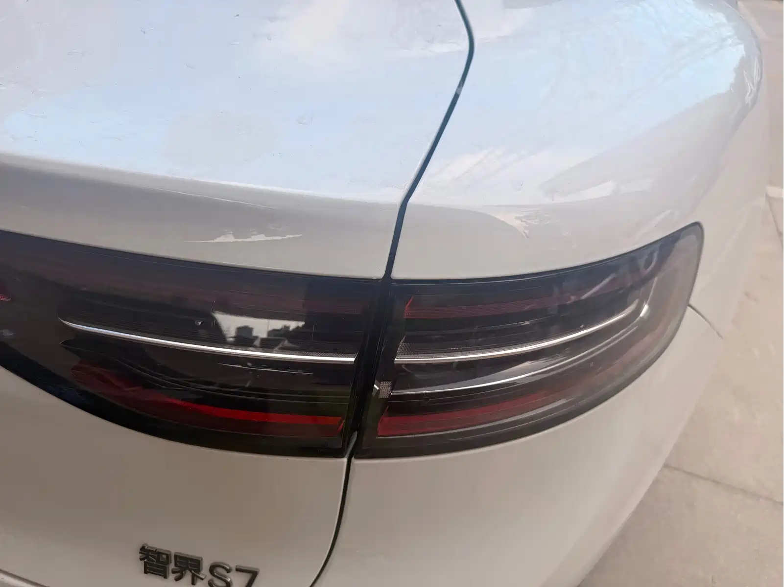 Zhijie S7 2024 Max RWD Long Range Smart Drive — фото 9