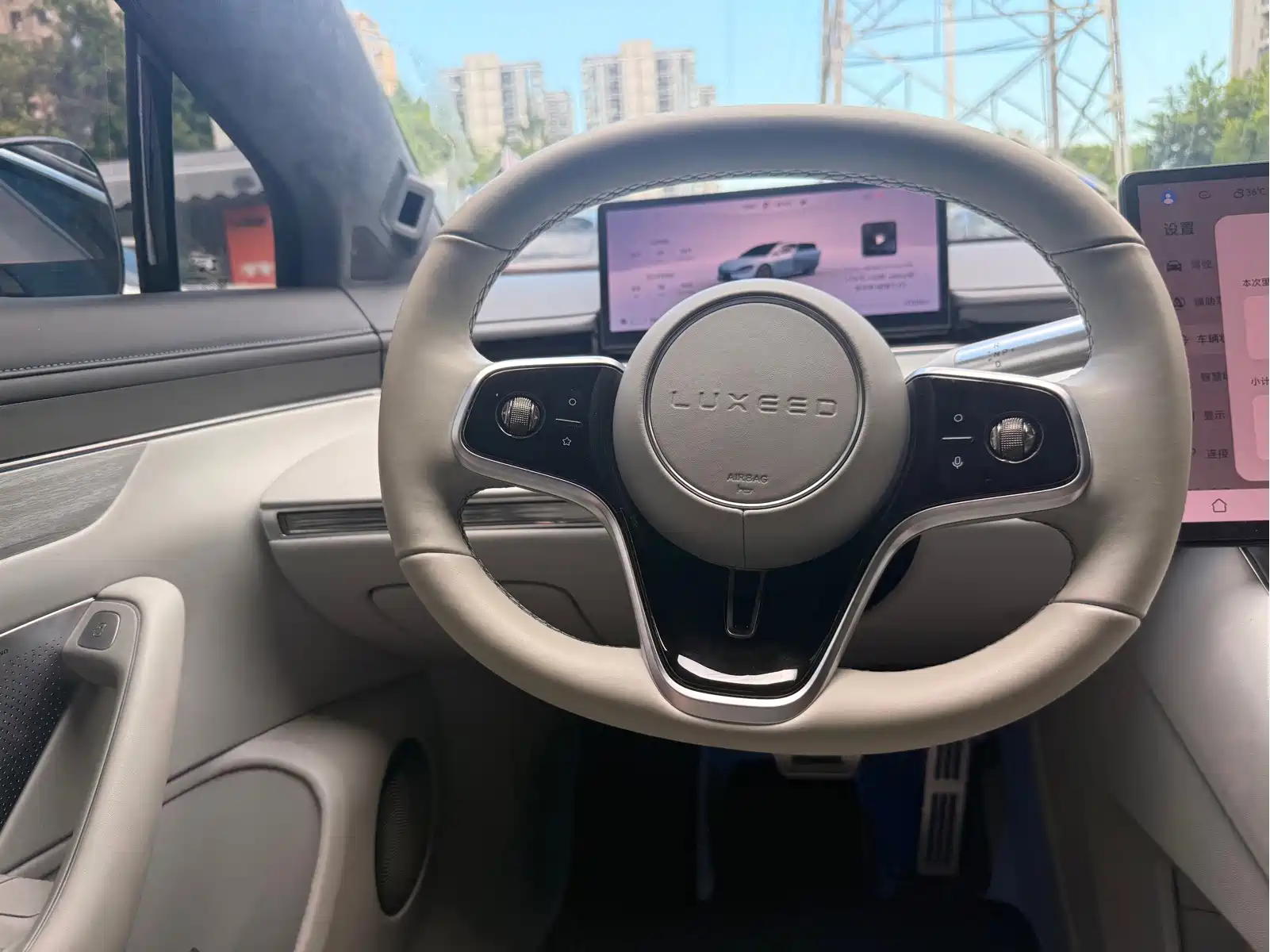 Zhijie S7 2024 Max RWD Long Range Smart Drive — фото 25