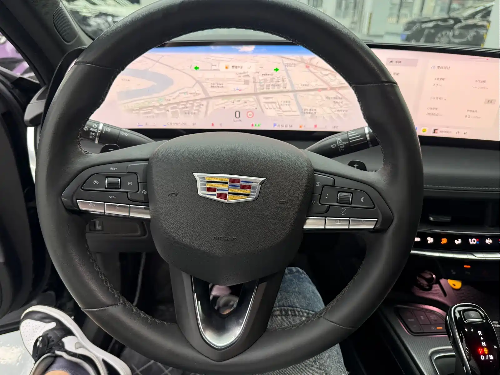 Cadillac CT5 2024 28T Luxury Model Pro — фото 7
