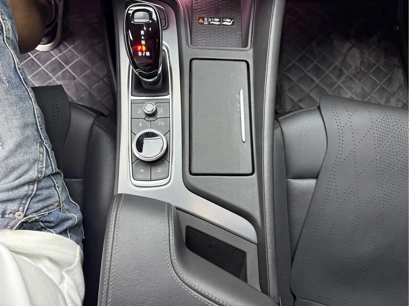 Cadillac CT5 2024 28T Luxury Model Pro — фото 9
