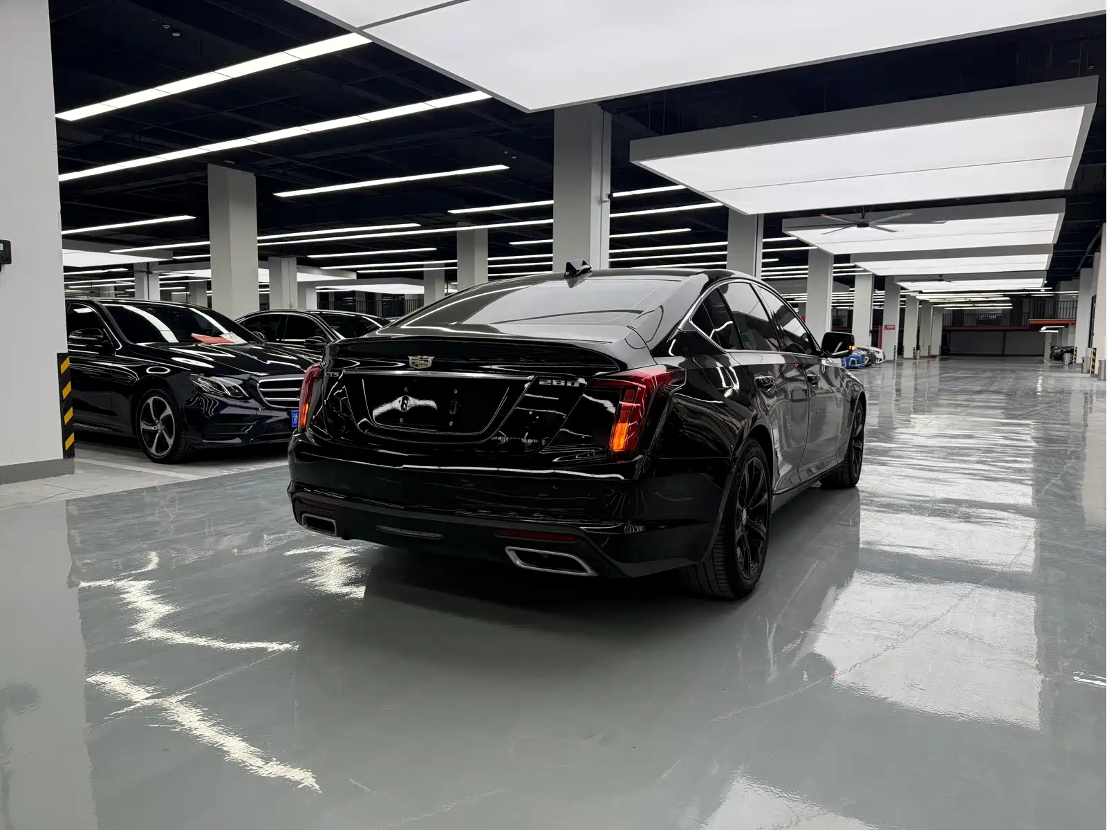 Cadillac CT5 2024 28T Luxury Model Pro — фото 19
