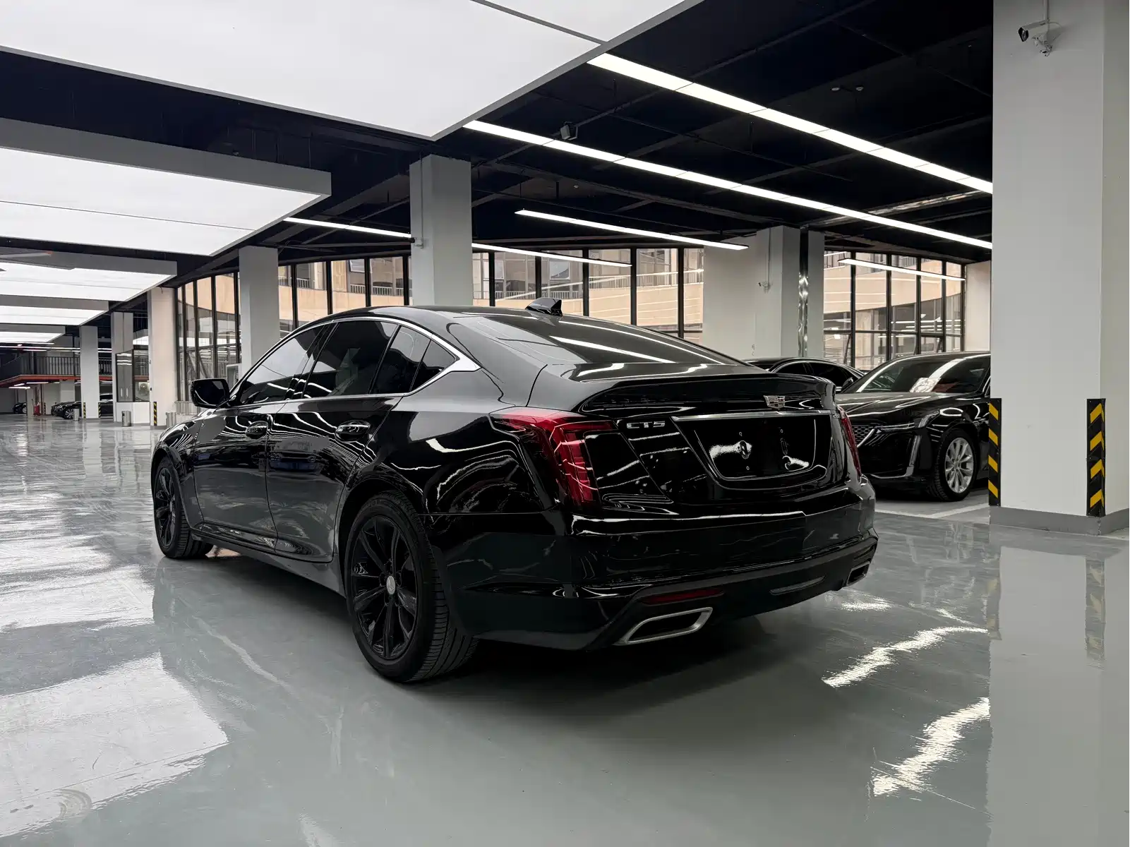 Cadillac CT5 2024 28T Luxury Model Pro — фото 21