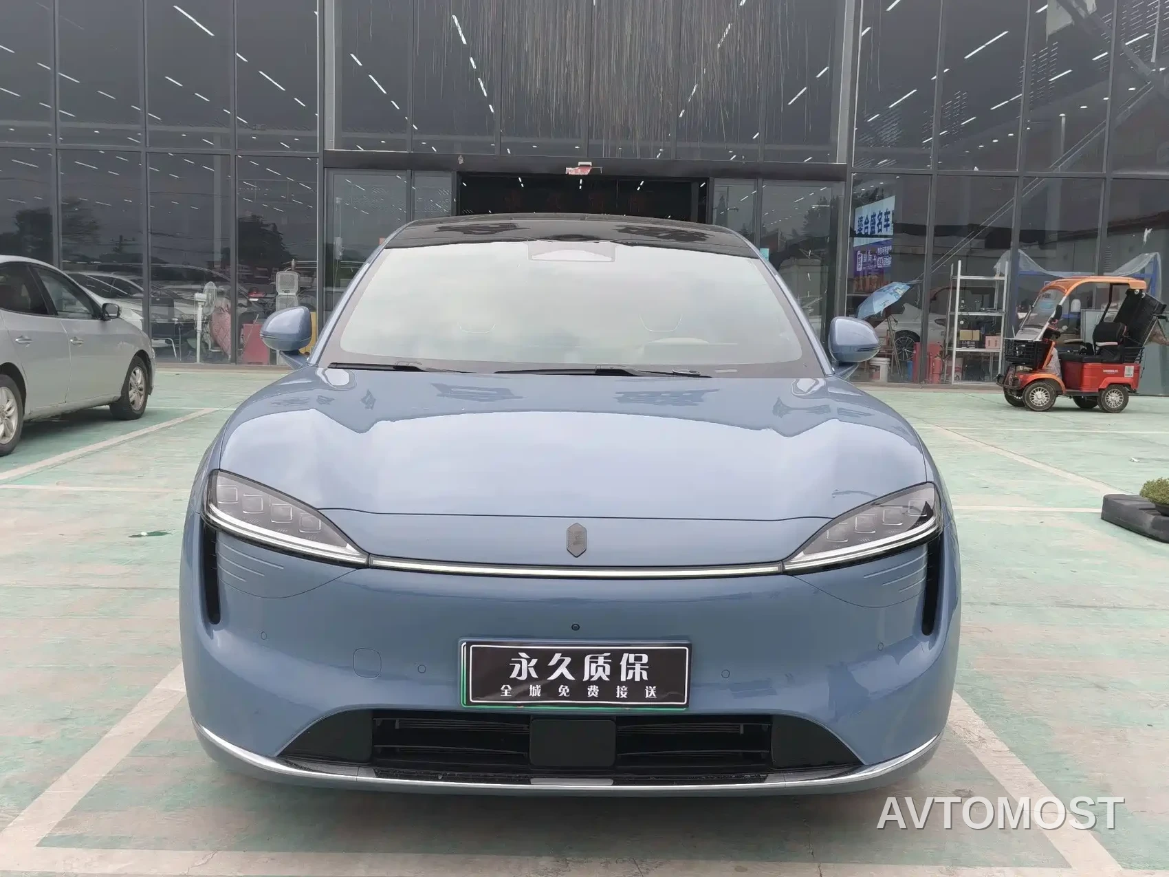 Zhijie Luxeed R7 2025 Extended Range 251km Pro — фото 3