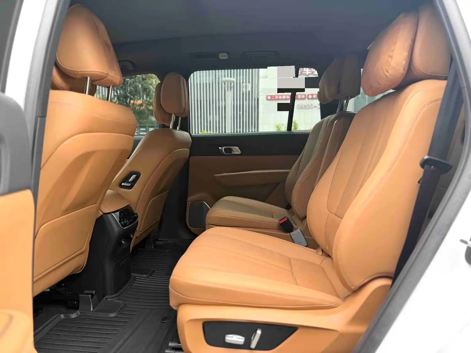 Li ONE 2020 Extended Range 6-seater — фото 6