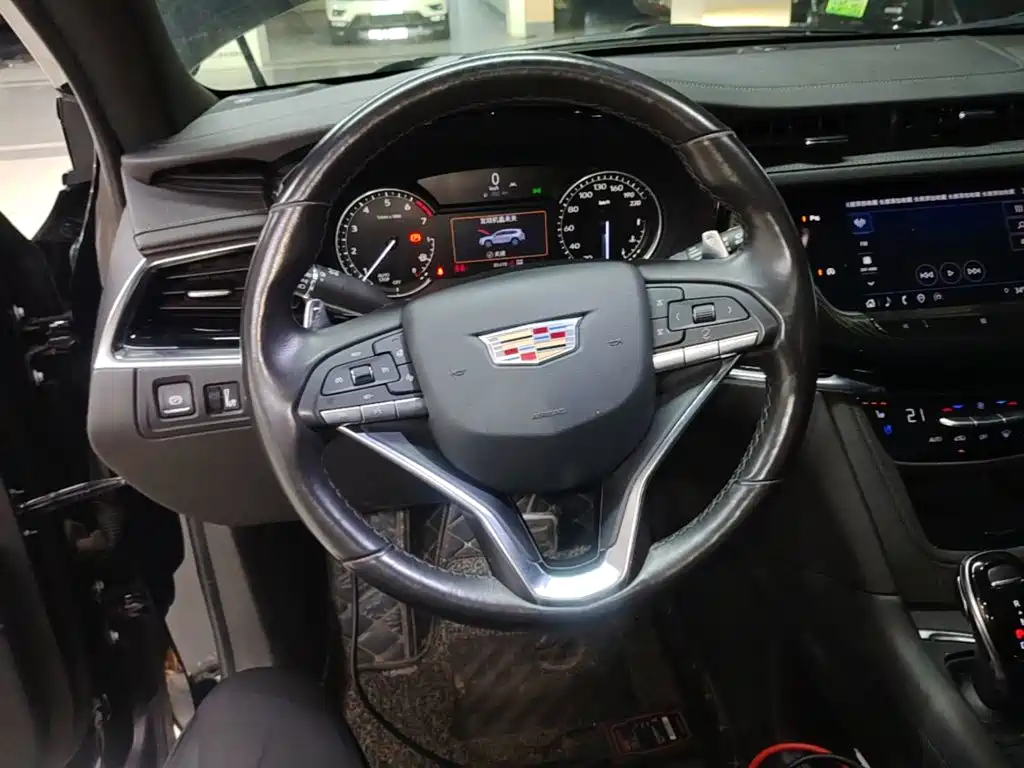 Cadillac XT6 2021 2.0T 6-seater 4WD Premium — фото 11