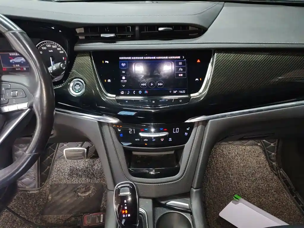 Cadillac XT6 2021 2.0T 6-seater 4WD Premium — фото 13