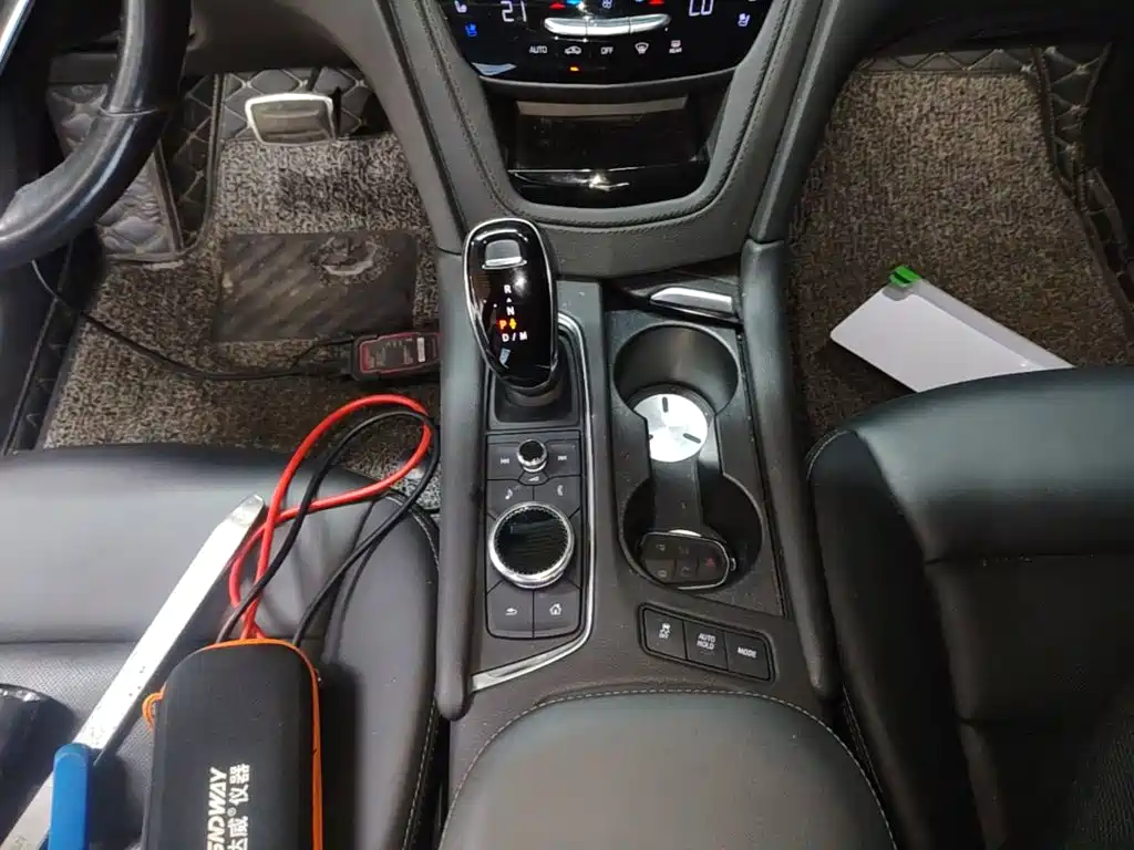 Cadillac XT6 2021 2.0T 6-seater 4WD Premium — фото 14