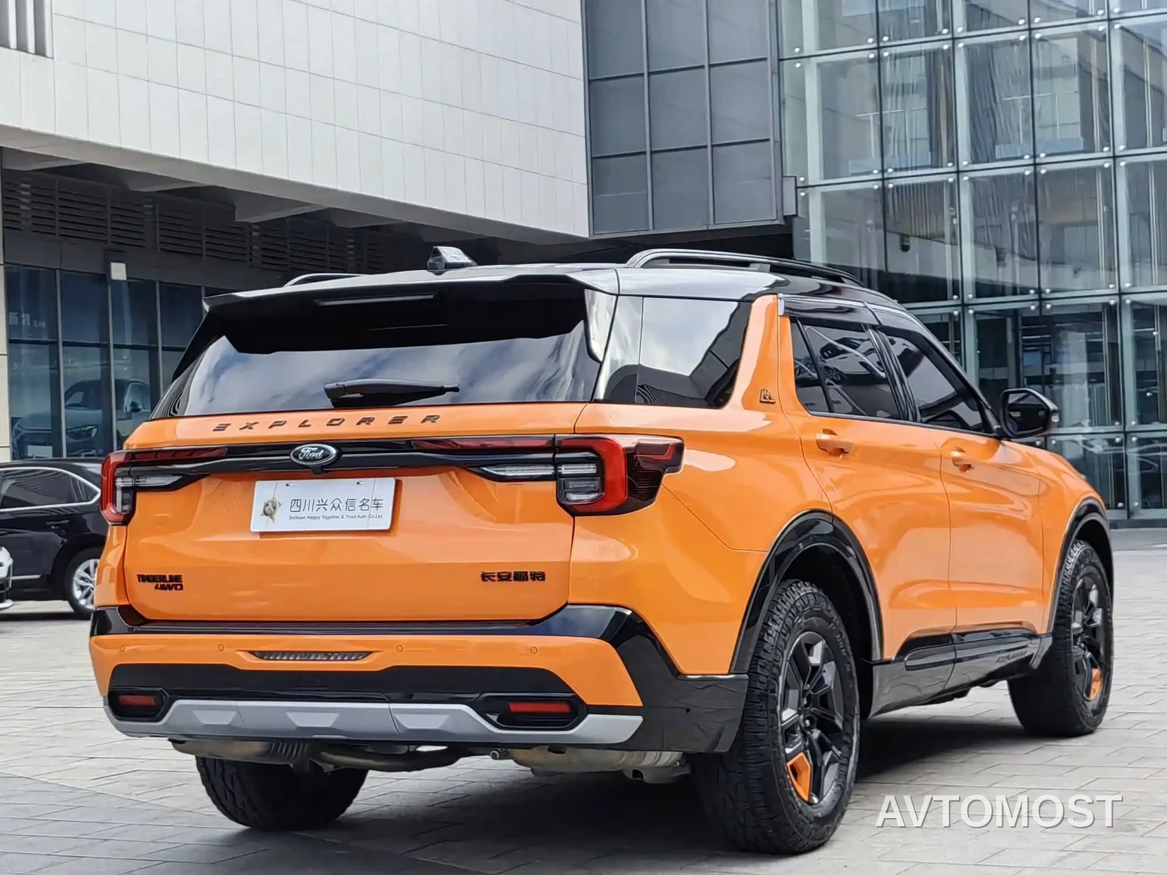 Ford Explorer 2024 2.3T EcoBoost Kunlun Summit Edition 7-Seater — фото 7