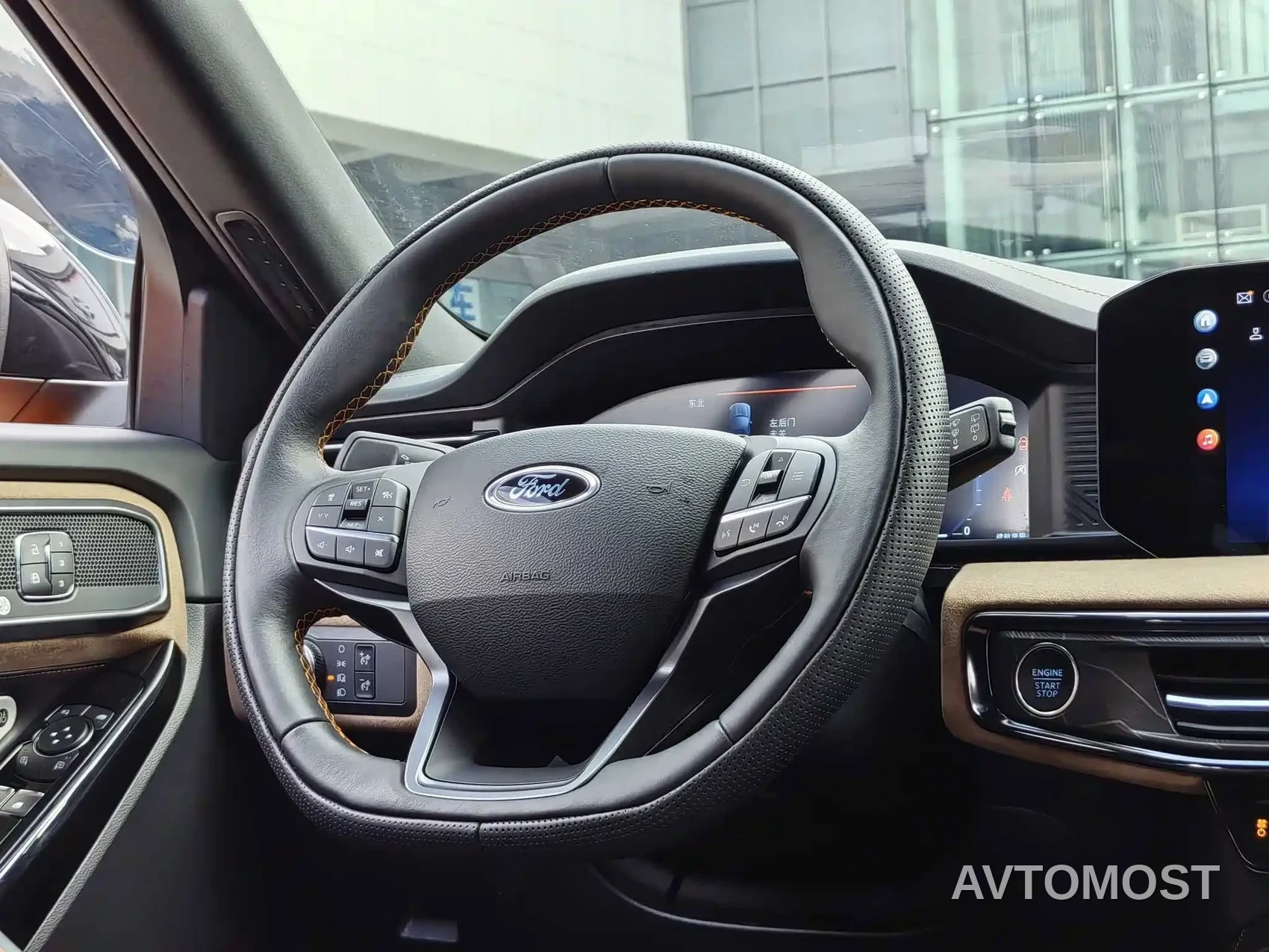 Ford Explorer 2024 2.3T EcoBoost Kunlun Summit Edition 7-Seater — фото 16