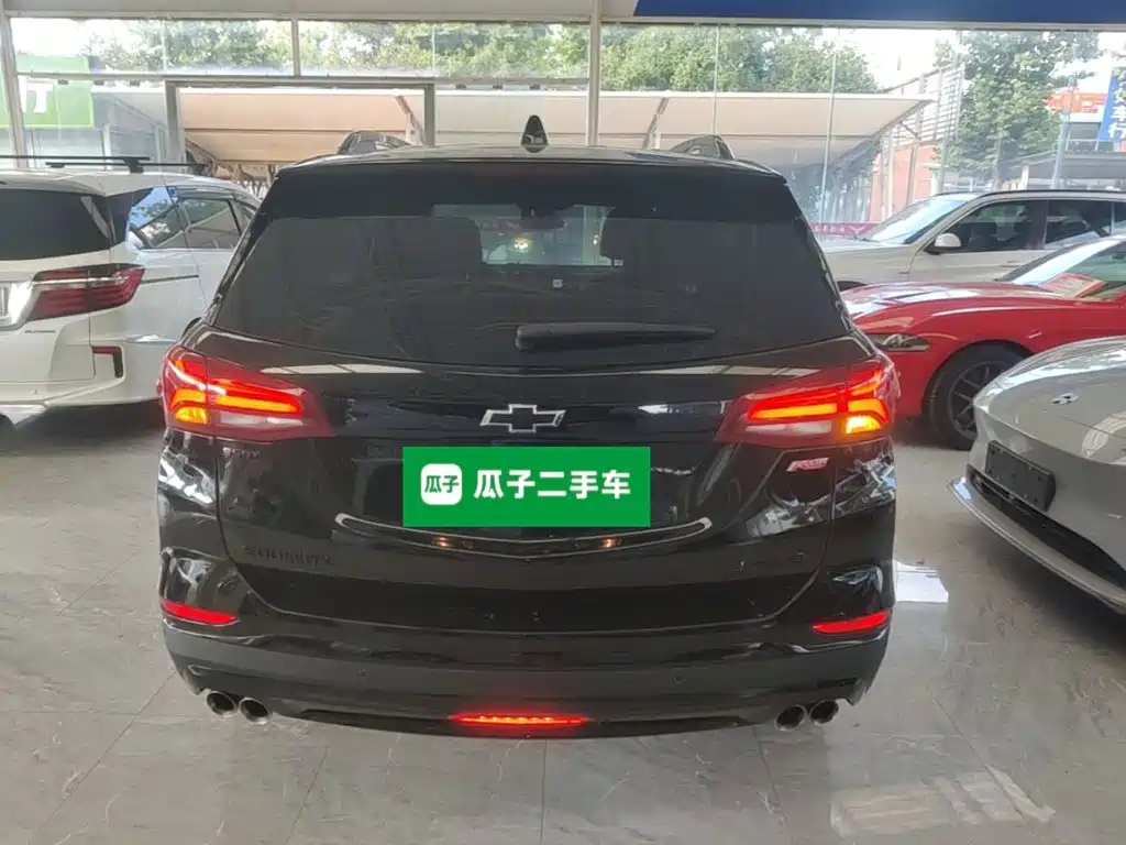 Chevrolet Equinox 2022 Mild Hybrid 550T RS 4WD Intelligent Expansion Edition — фото 6