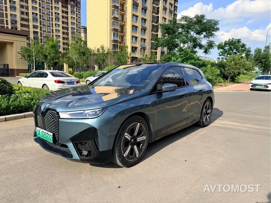 BMW iX 2022 xDrive40