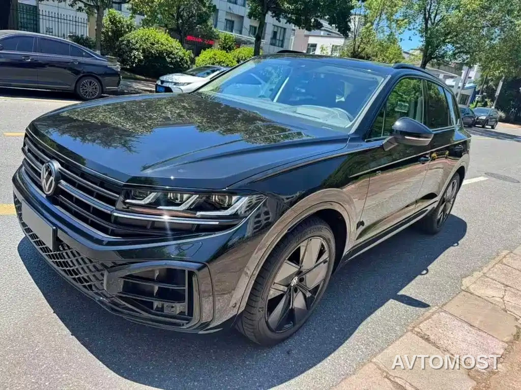 Volkswagen Touareg 2026 3.0TSI R-Line Black Sport Package — фото 1