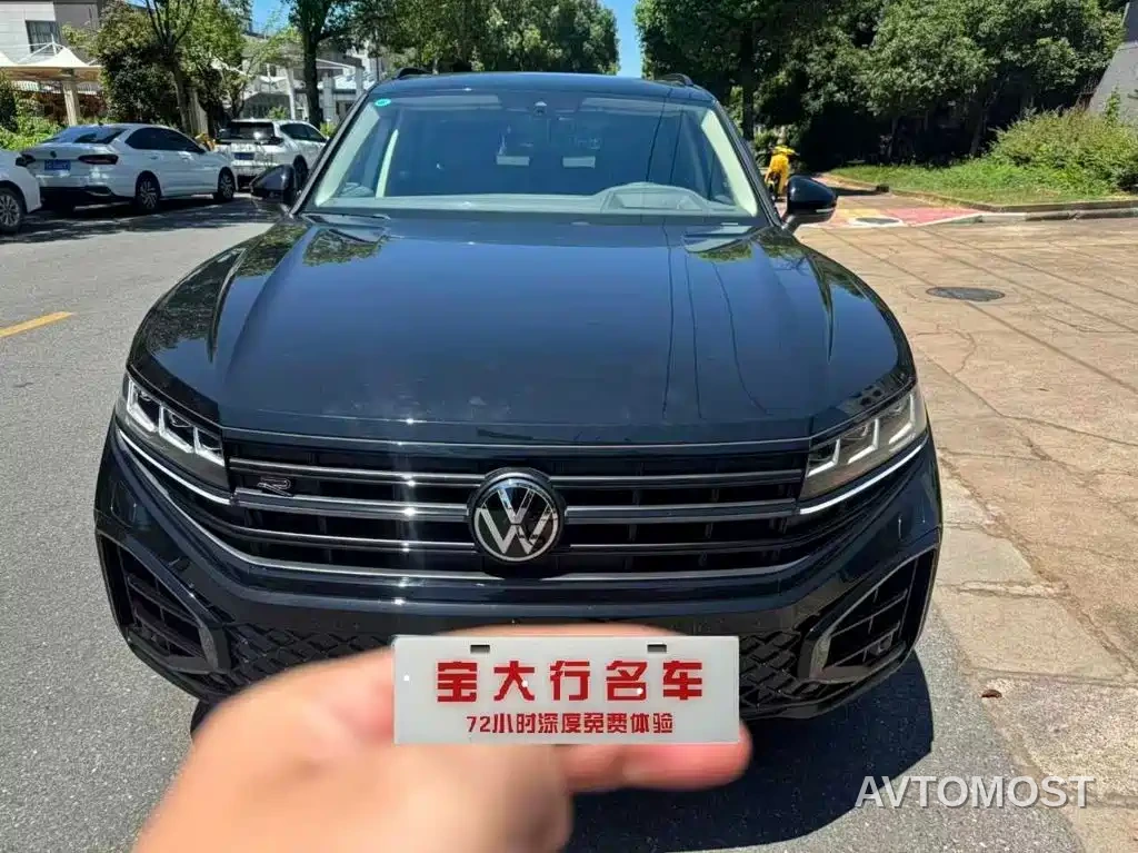 Volkswagen Touareg 2026 3.0TSI R-Line Black Sport Package — фото 2