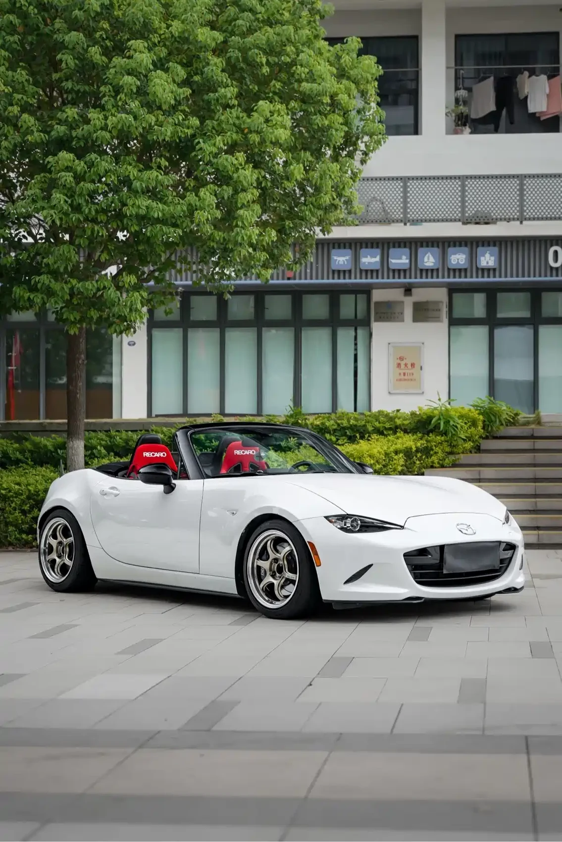 Mazda MX-5 2018 2.0L RF Pearl White — фото 1
