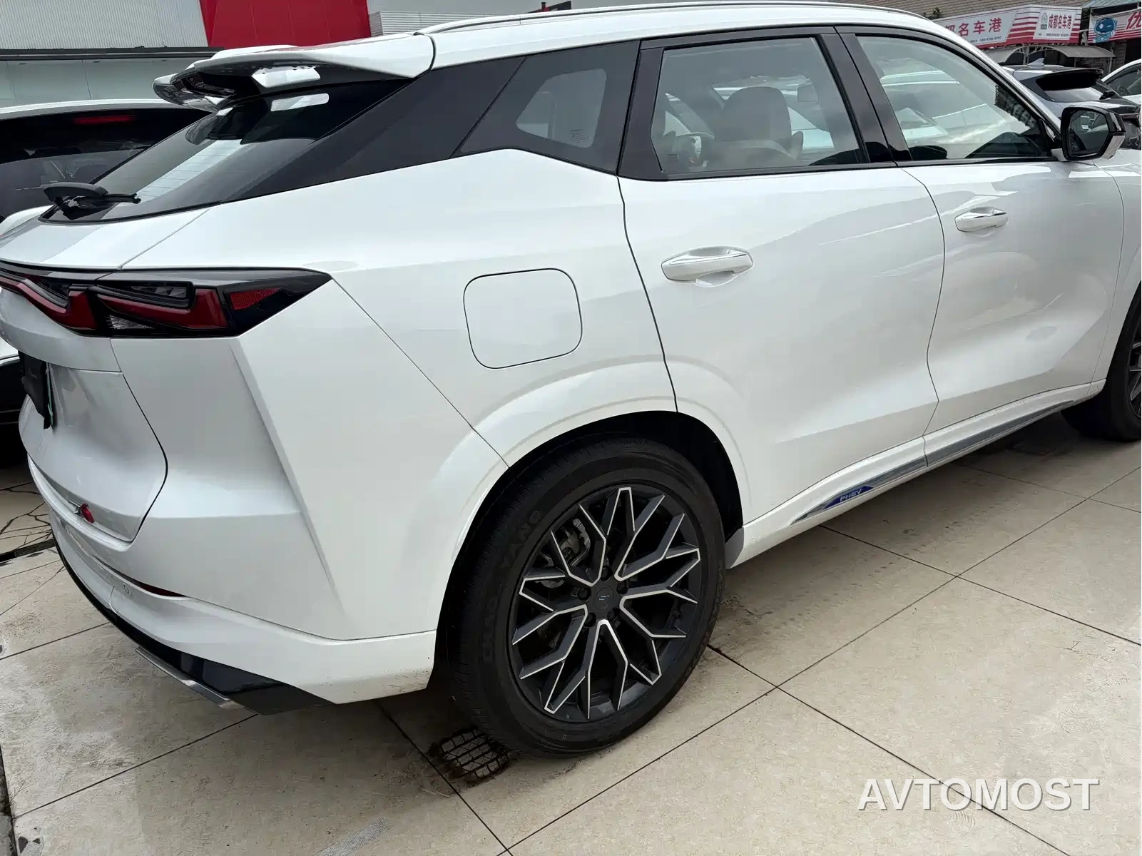 Changan Oshan Z6 EV 2023 Smart Electric iDD 150KM Flagship — фото 17
