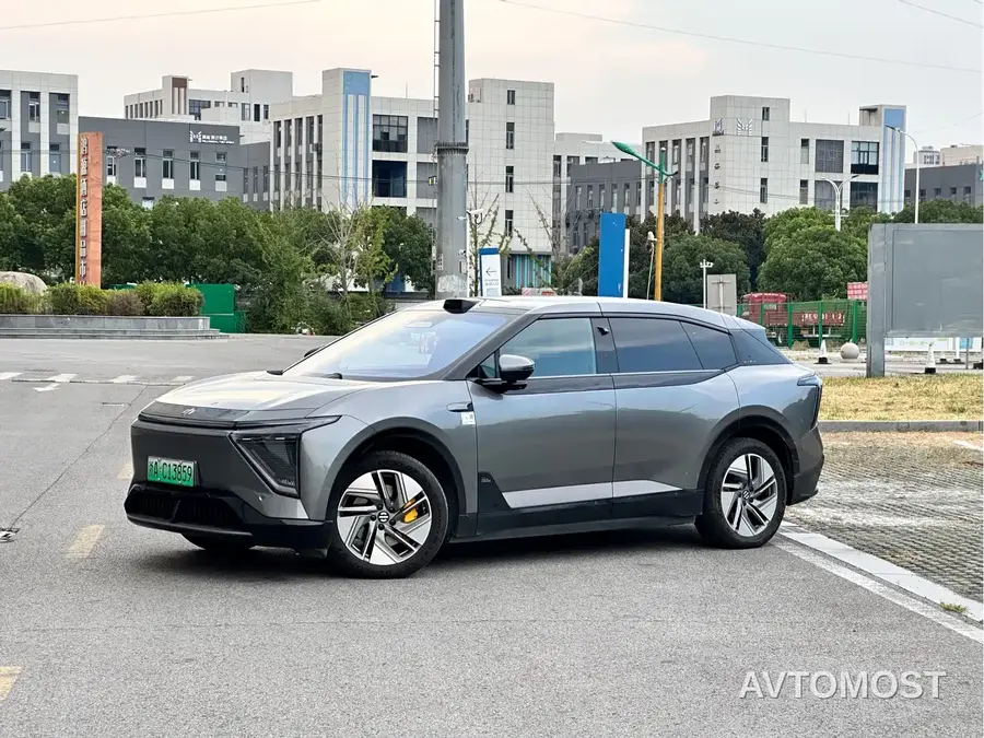 HiPhi Y 2023 560km Pioneer Edition