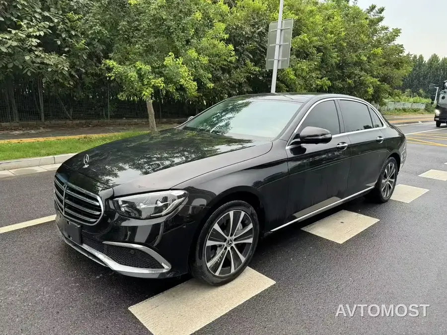 Mercedes-Benz E-Class New Energy 2022 E 350 e L Plug-in Hybrid Sedan