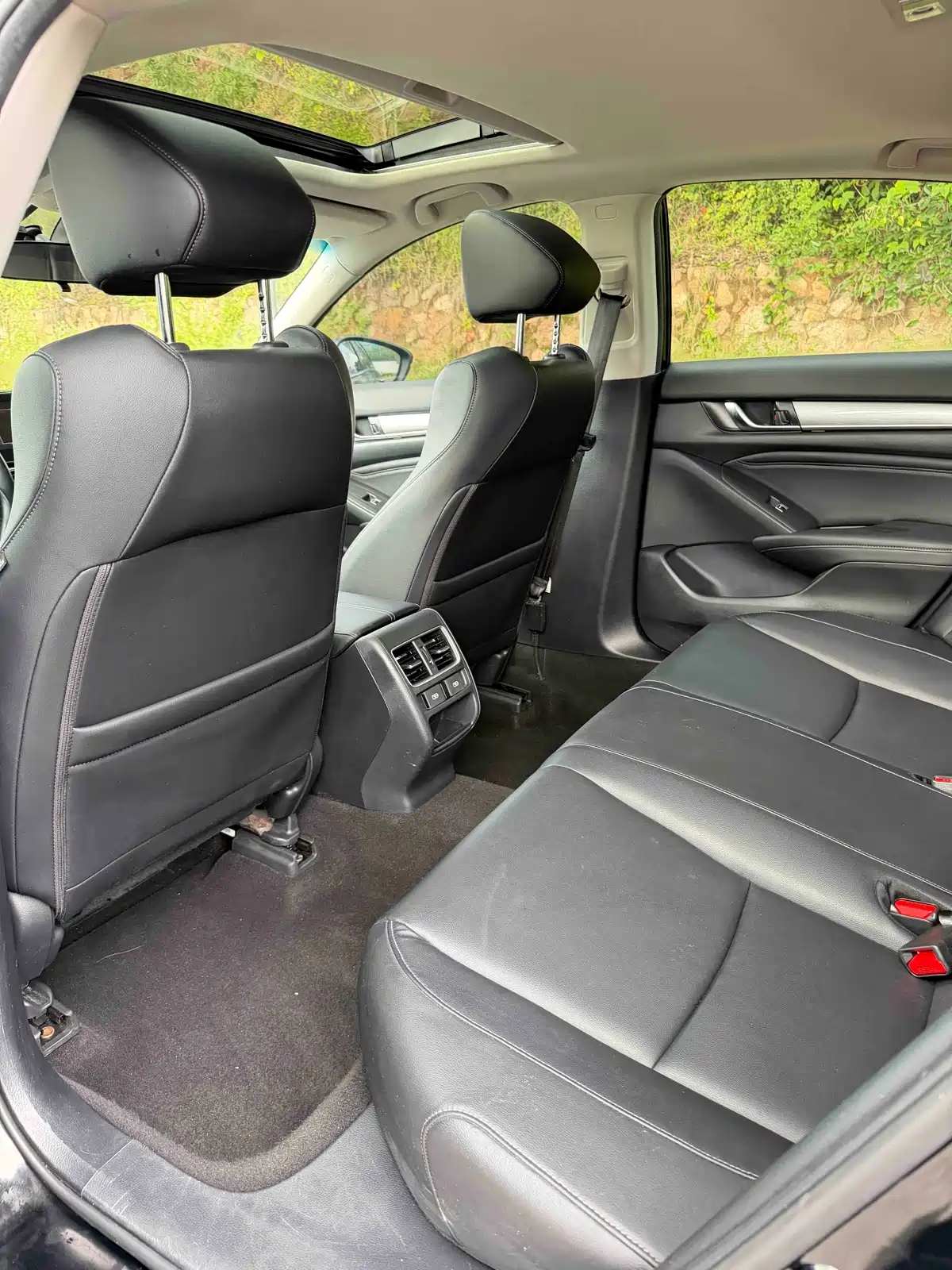Honda Accord 2022 Sharp Hybrid 2.0L Sharp Leader Edition — фото 5