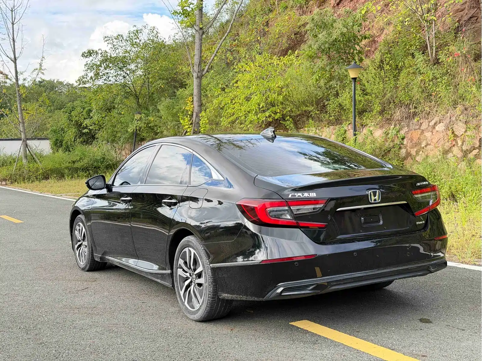 Honda Accord 2022 Sharp Hybrid 2.0L Sharp Leader Edition — фото 7
